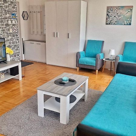 Dream Rental Pirot Apartman Esterno foto